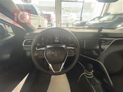 تۆیۆتا کامری